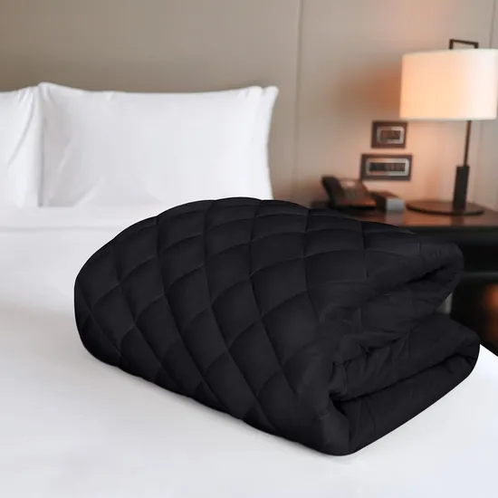 Quilted Mattress Cover Polyester DuPont Sorona Filled Fitted Cooling Mattress Pad 